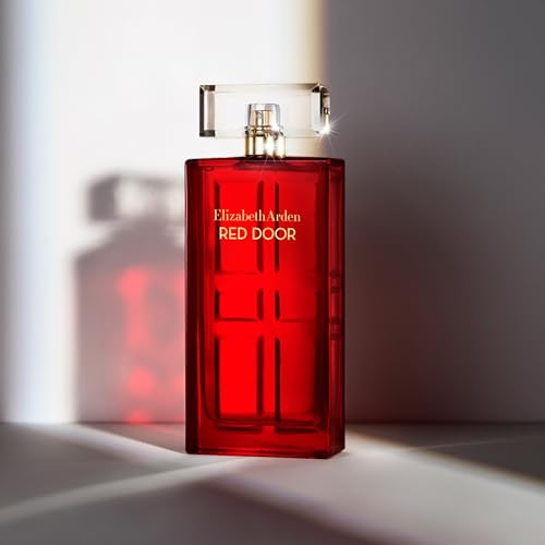 Red Door Elegance: Elizabeth Arden Women's Perfume Spray